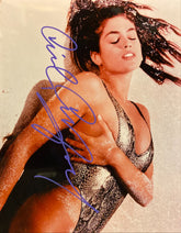 Cindy Crawford signed photo